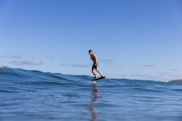 Adventurous man defying limits on the Fliteboard ULTRA, showcasing precision, speed, and an unwavering spirit of exploration.